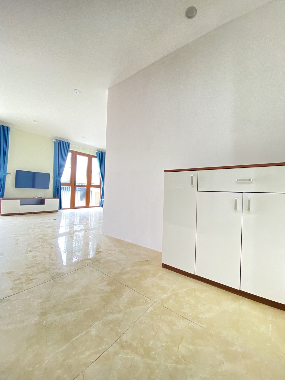 Cho thuê Căn 2Pn cực đẹp thoáng rộng tại ngõ 295 Bạch Mai. HBT - Ảnh 1