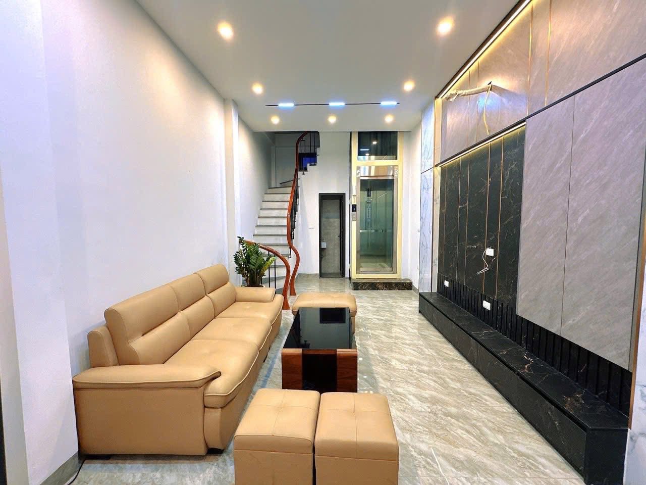 NHÀ ĐẸP TRUNG TÂM TÂY HỒ – 45M2 – 7 TỈ 4 – 6 TẦNG THANG MÁY – THÔNG TRÍCH SÀI – Ở NGAY - Ảnh 6