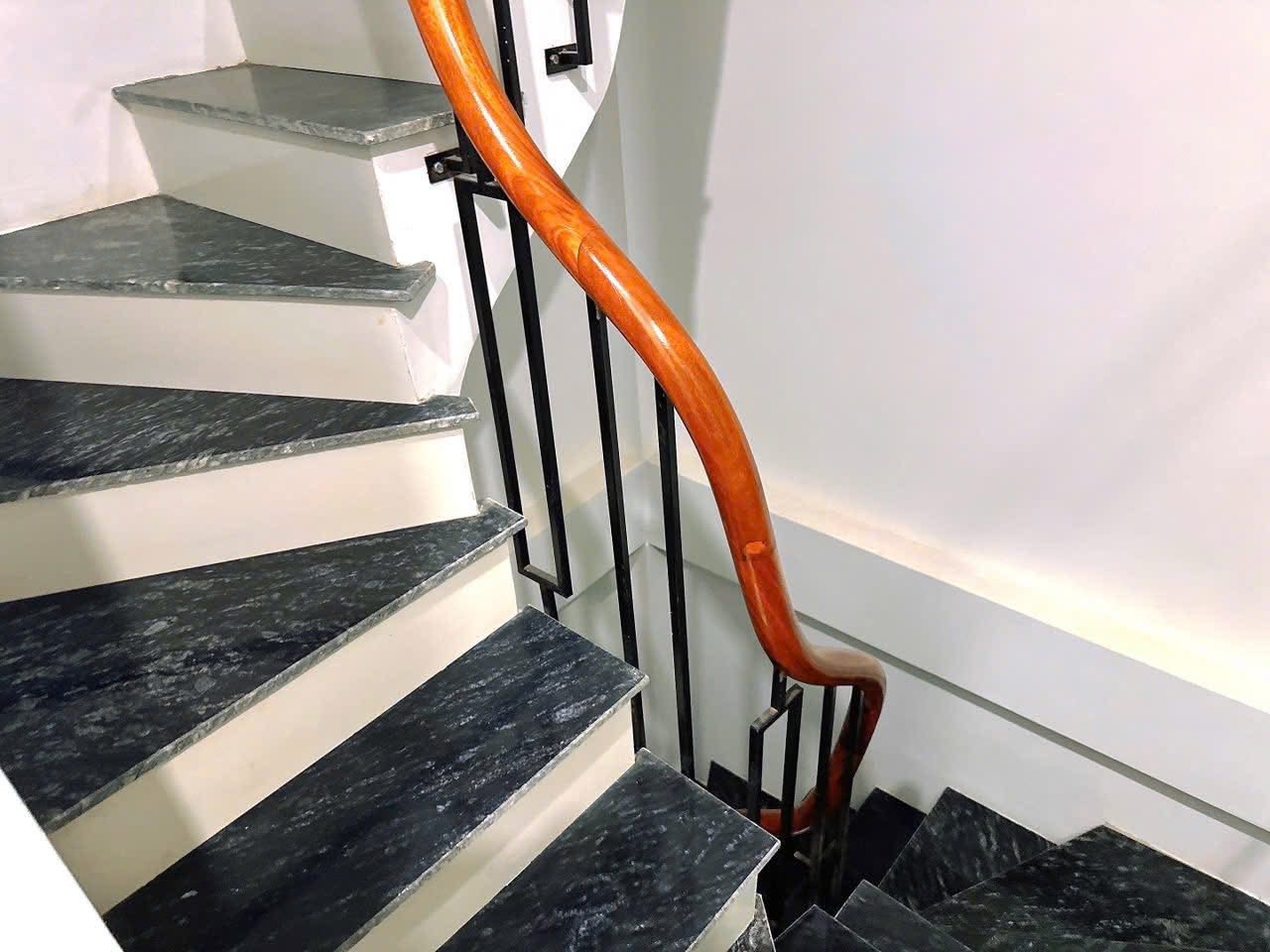 NHÀ ĐẸP TRUNG TÂM TÂY HỒ – 45M2 – 7 TỈ 4 – 6 TẦNG THANG MÁY – THÔNG TRÍCH SÀI – Ở NGAY - Ảnh chính