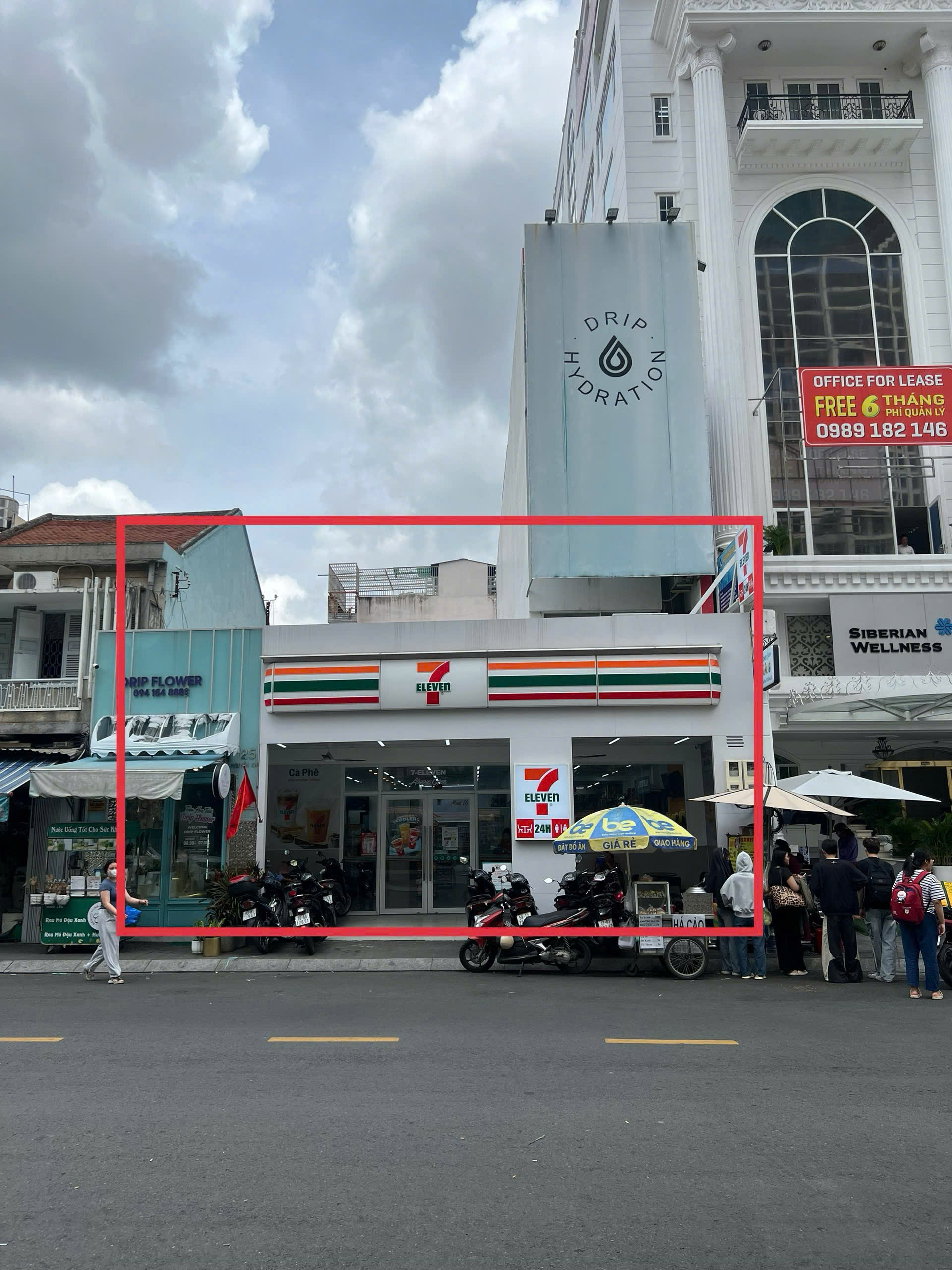 BÁN KHUÔN VIÊN 330M² MẶT TIỀN NGUYỄN KHẮC NHU, P. CÔ GIANG, Q1. DT 11X30M, HĐ THUÊ 120TR/ THÁNG - Ảnh chính