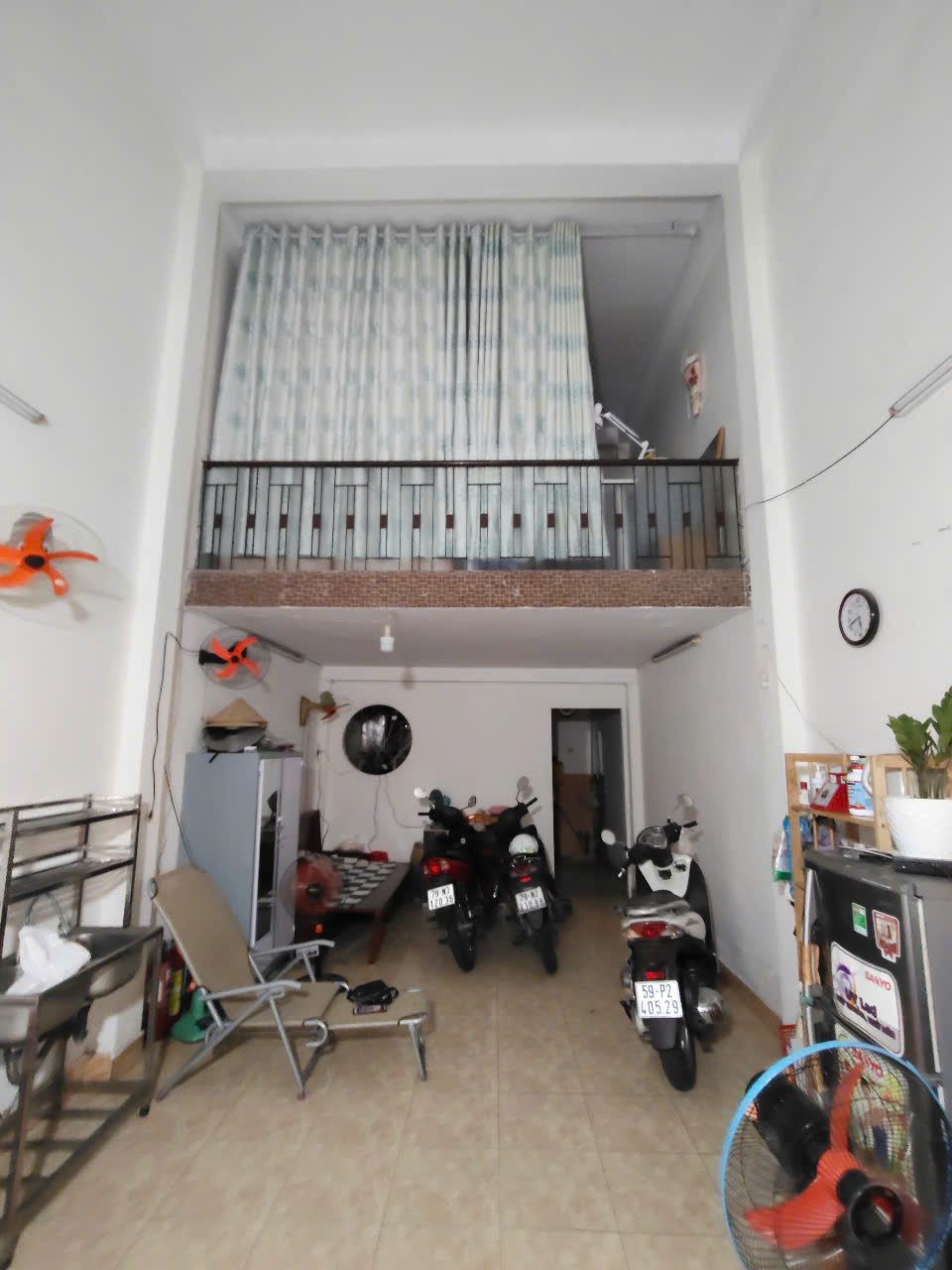BÁN NHÀ RIÊNG – HẺM XE HƠI THÔNG – CMT8, P. TÂN SƠN NHẤT – GẦN CÔNG VIÊN LÊ THỊ RIÊNG - Ảnh chính