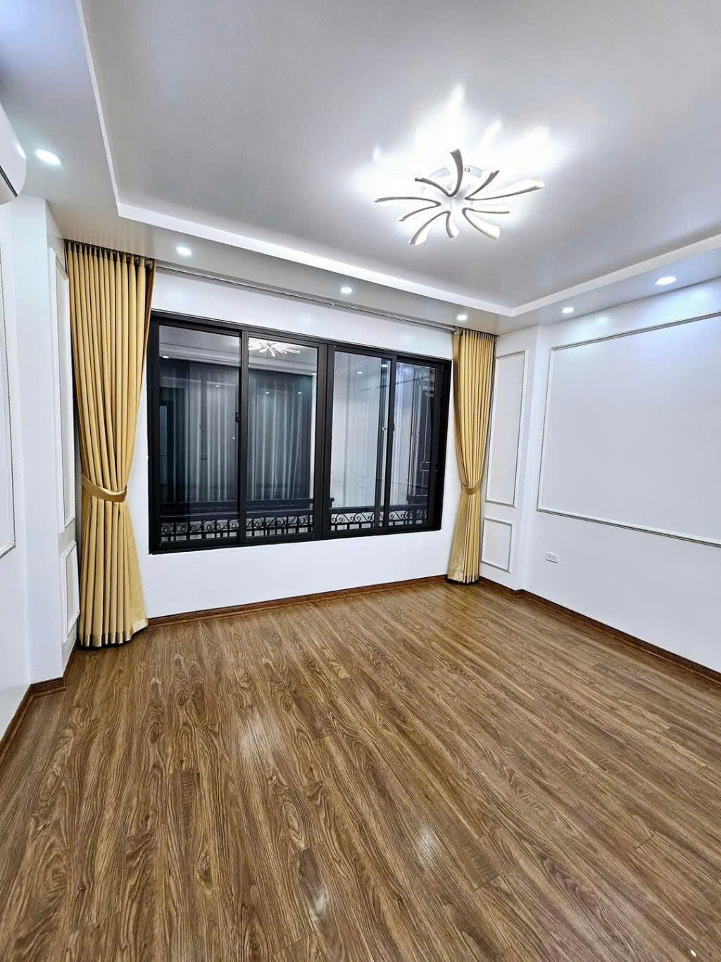 NHÀ LÊ ĐỨC THỌ – 40M2 X 5 TẦNG – NGÕ Ô TÔ – 7 TỶ - Ảnh 1