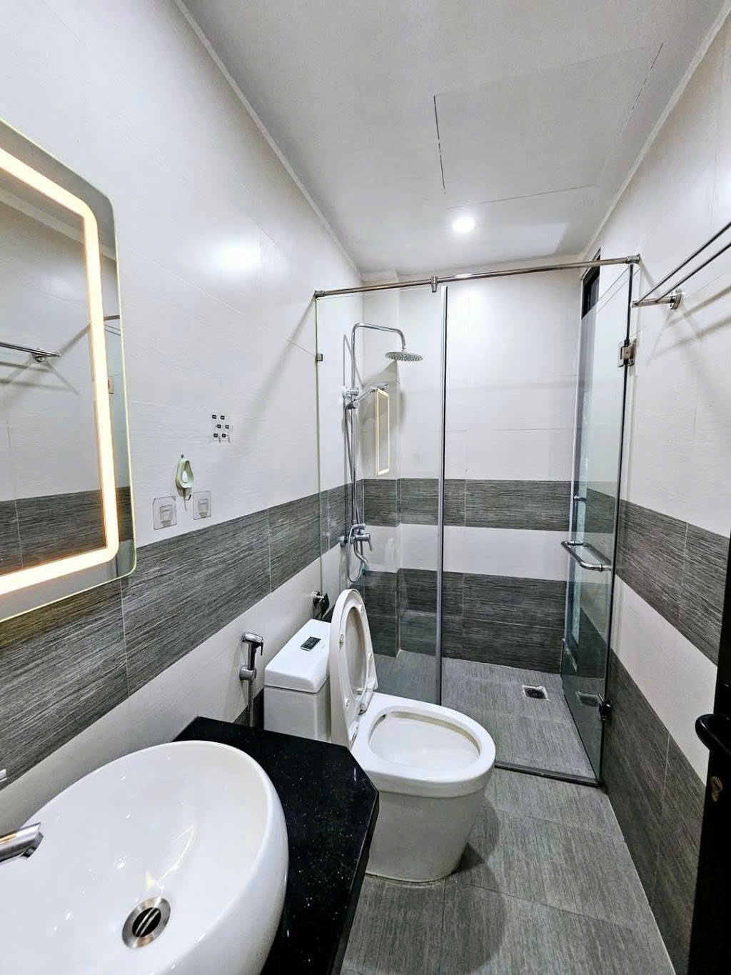 NHÀ MAI DỊCH – 34M2 X 5 TẦNG – NGÕ RỘNG – 6 TỶ - Ảnh 2