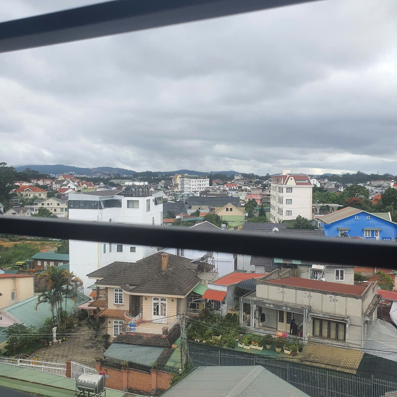 CHO THUÊ NHÀ NGUYÊN CĂN MẶT TIỀN NGUYỄN ĐÌNH CHIỂU P9 ĐÀ LẠT - 500M2 - Ảnh 4