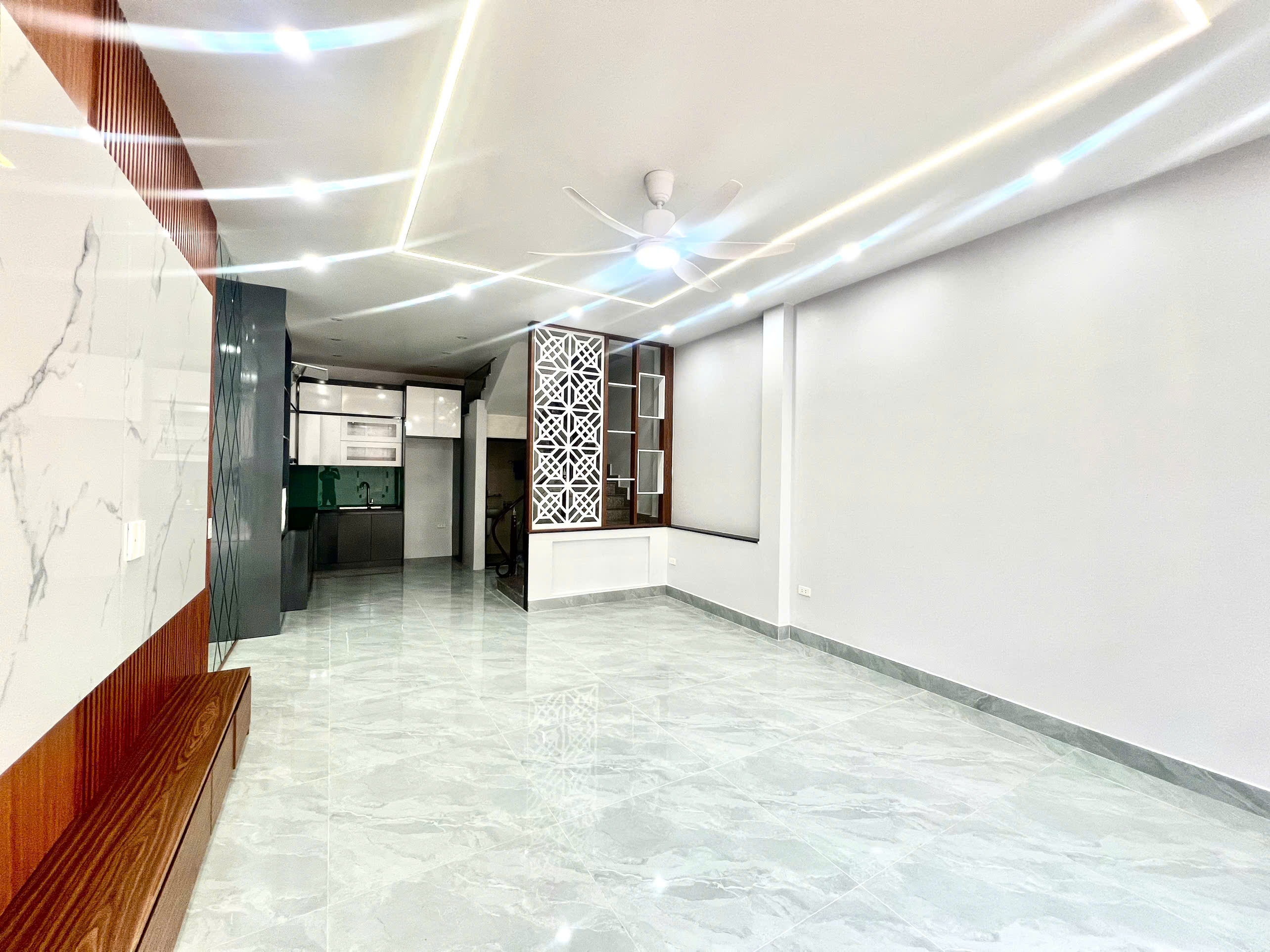Bán Nhà Lô Góc 4 Tầng Đẹp Như Mới Tại An Đà – Nhà Độc Lập, Pháp Lý Rõ Ràng, Giá Chỉ 3.65 Tỷ - Ảnh chính