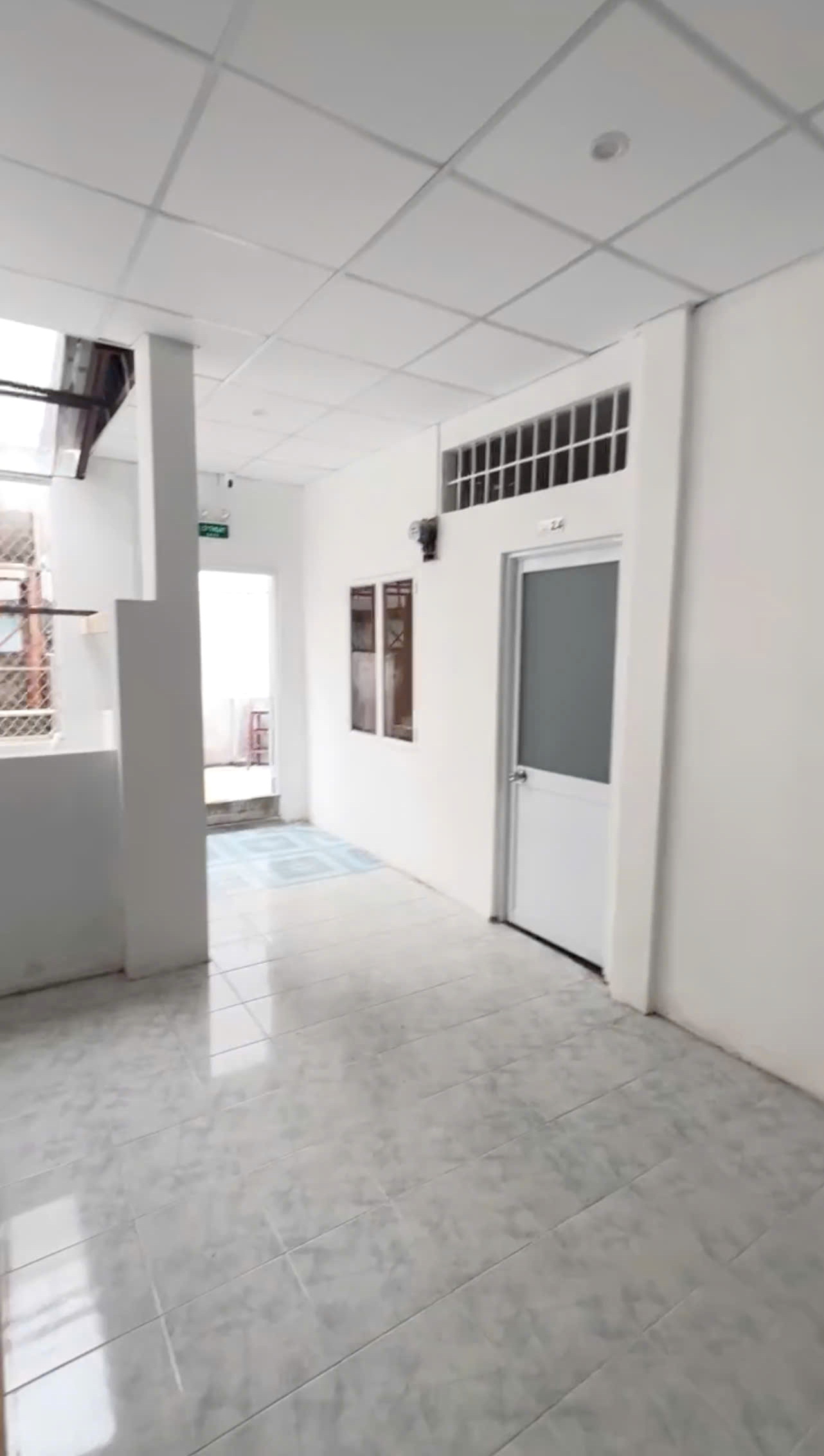 Nhà 3 tầng (7.2x14.5m NH L 10m) hẻm thông đường Hồng Bàng P2Q6. Giá: 7.5 tỷ - Ảnh 2