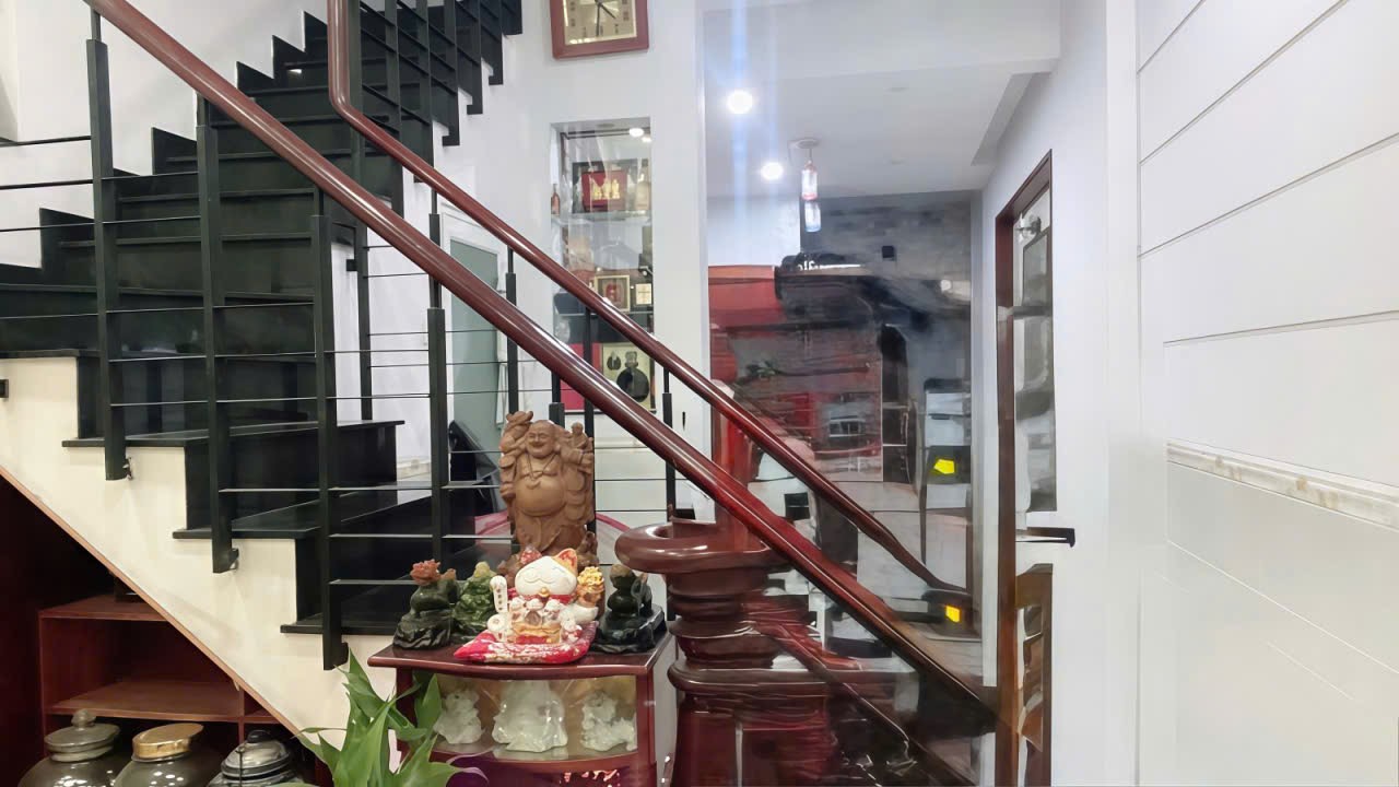 NHÀ ĐẸP NGUYỄN OANH - KHU PHÂN LÔ - GẦN ST LOTTE NG.V.LƯỢNG - Ô TÔ NGỦ NHÀ - 72M²(4×18) - 3 TẦNG NHỈNH 8 TỶ. - Ảnh 3