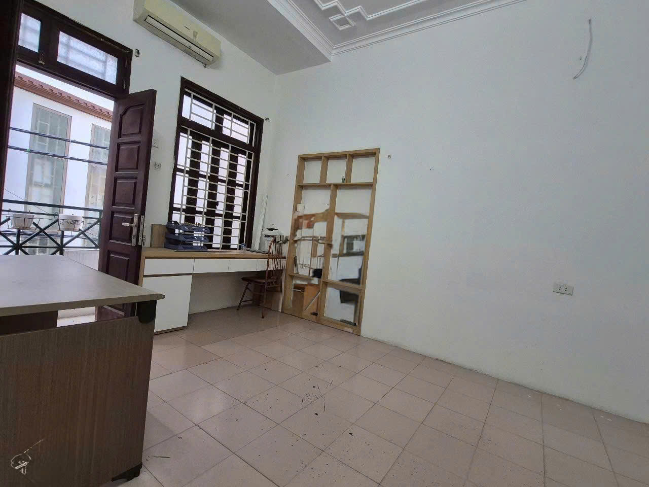 Cho thuê nhà nguyên căn ngõ 42 Trương Công Giai, Cầu Giấy 40m x 4T, 4 NGỦ giá 13 triệu - Ảnh 2