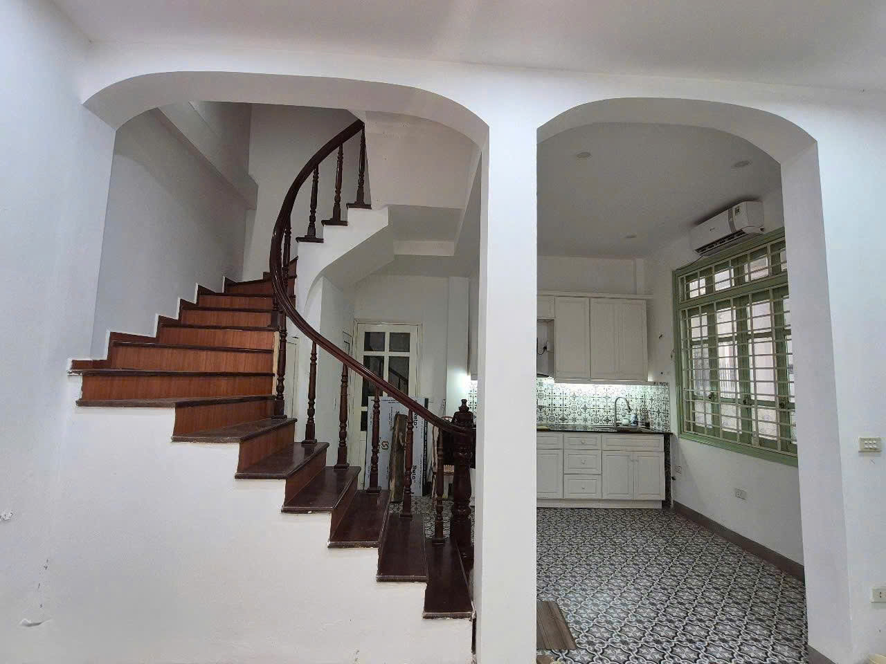 Cho thuê nhà nguyên căn ngõ 42 Trương Công Giai, Cầu Giấy 40m x 4T, 4 NGỦ giá 13 triệu - Ảnh 4