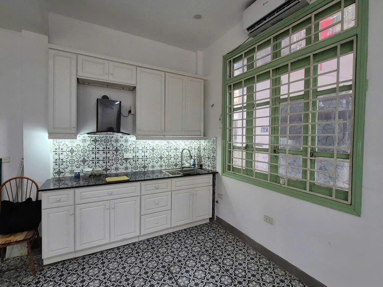 Cho thuê nhà nguyên căn ngõ 42 Trương Công Giai, Cầu Giấy 40m x 4T, 4 NGỦ giá 13 triệu - Ảnh 5