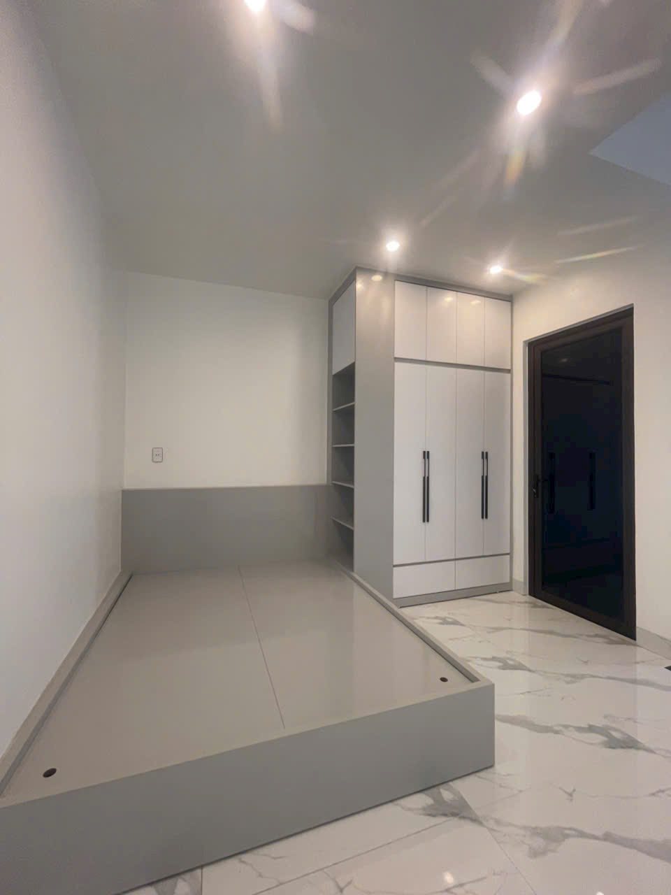 Bán căn nhà 4 tầng, 3 ngủ ngõ phố Vũ Hựu, TP HD nay là TP HP mới, 40m2, mt 4.5m, 2.78 tỷ - Ảnh 5