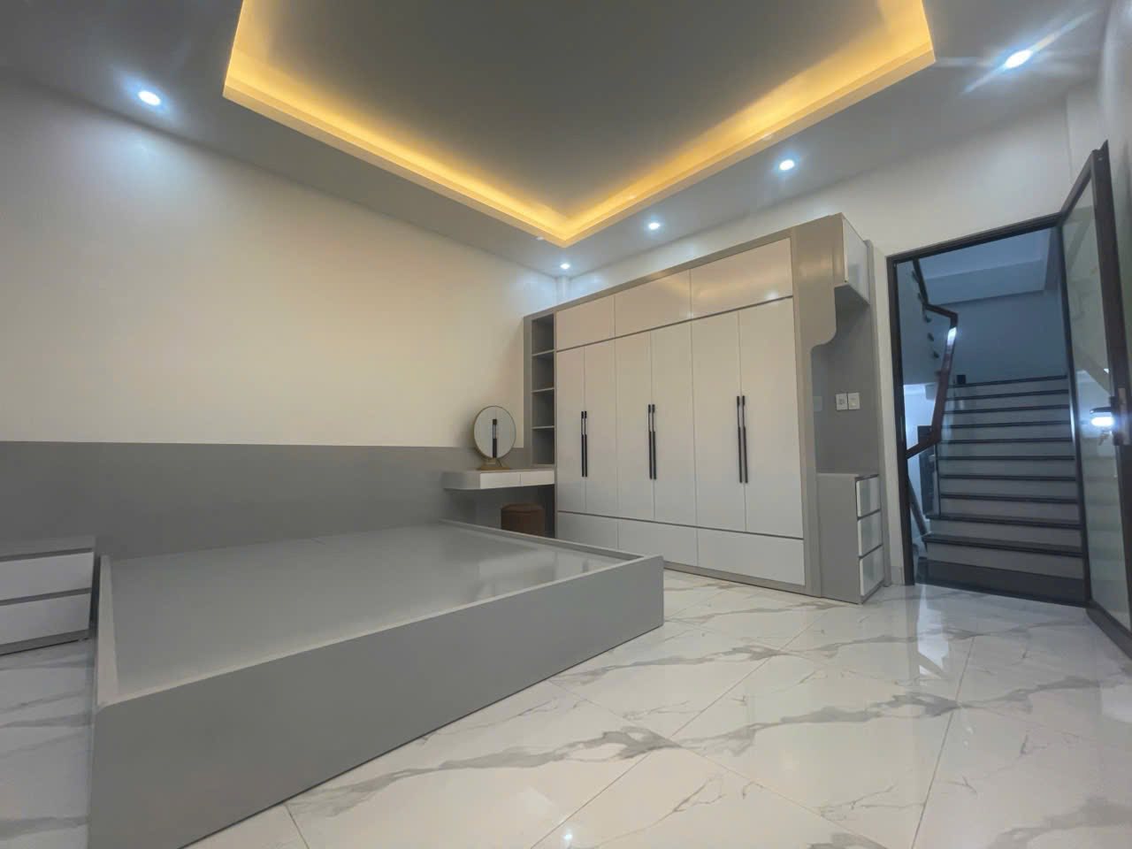 Bán căn nhà 4 tầng, 3 ngủ ngõ phố Vũ Hựu, TP HD nay là TP HP mới, 40m2, mt 4.5m, 2.78 tỷ - Ảnh 6