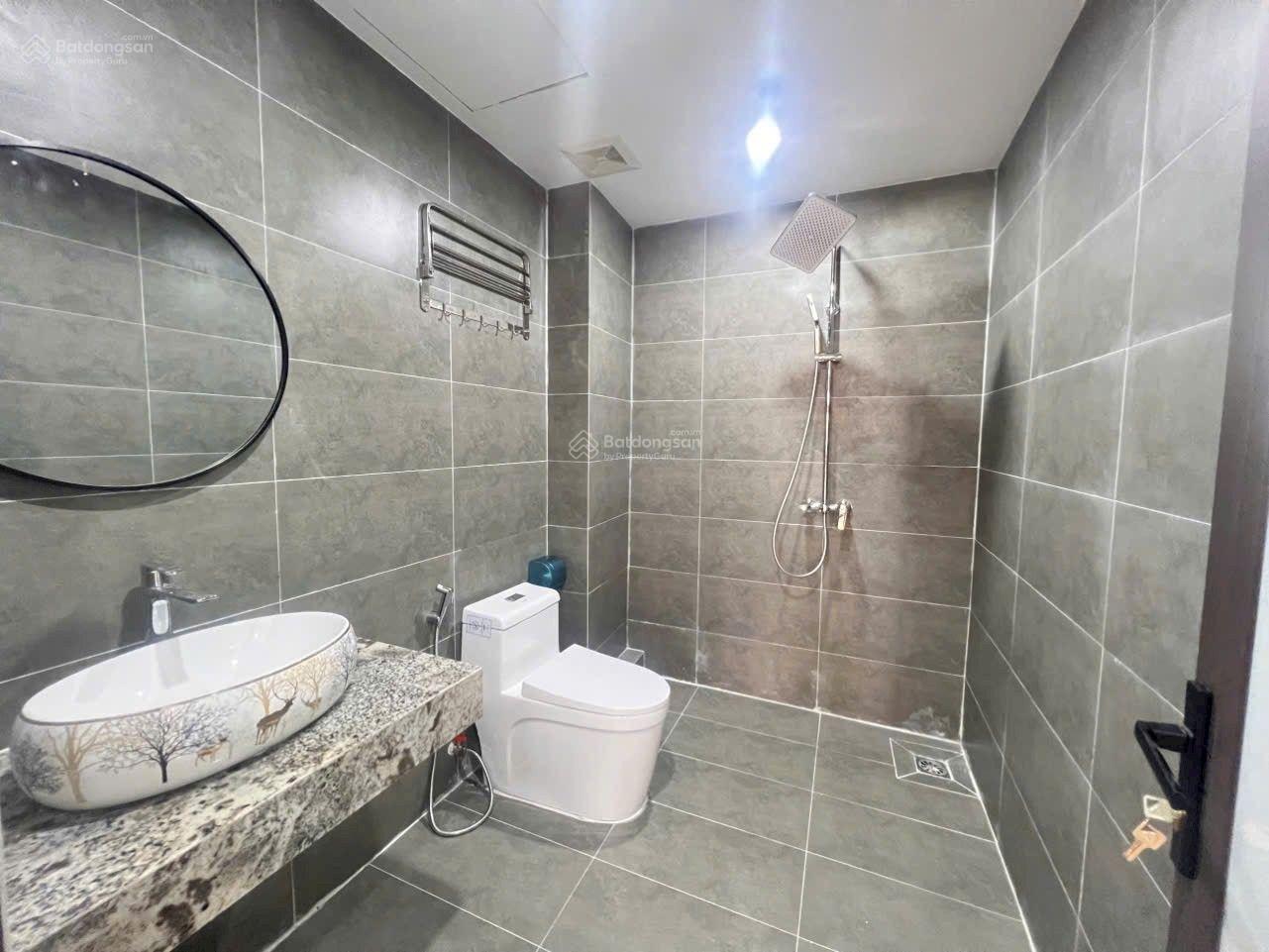 Bán gấp nhà đẹp Việt Hưng - ô tô đỗ cửa giá cực hợp lý. Hiếm trong khu vực - Ảnh 4