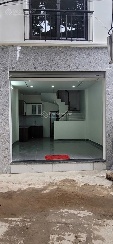 Bán nhà Long Biên, 4 tầng 33m2 ô tô vào nhà, ngõ thông, chỉ hơn 4 tỷ - Ảnh 1