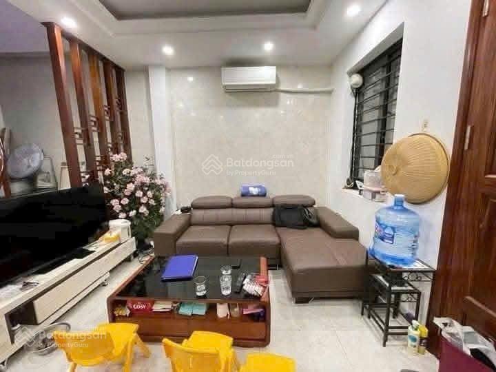 BÁN NHÀ LÔ GÓC THẠCH BÀN LONG BIÊN 5 tỷ, 37m2, 4PN, 4WC MT 4m, Ô Tô KD SÁT PHỐ - Ảnh 1