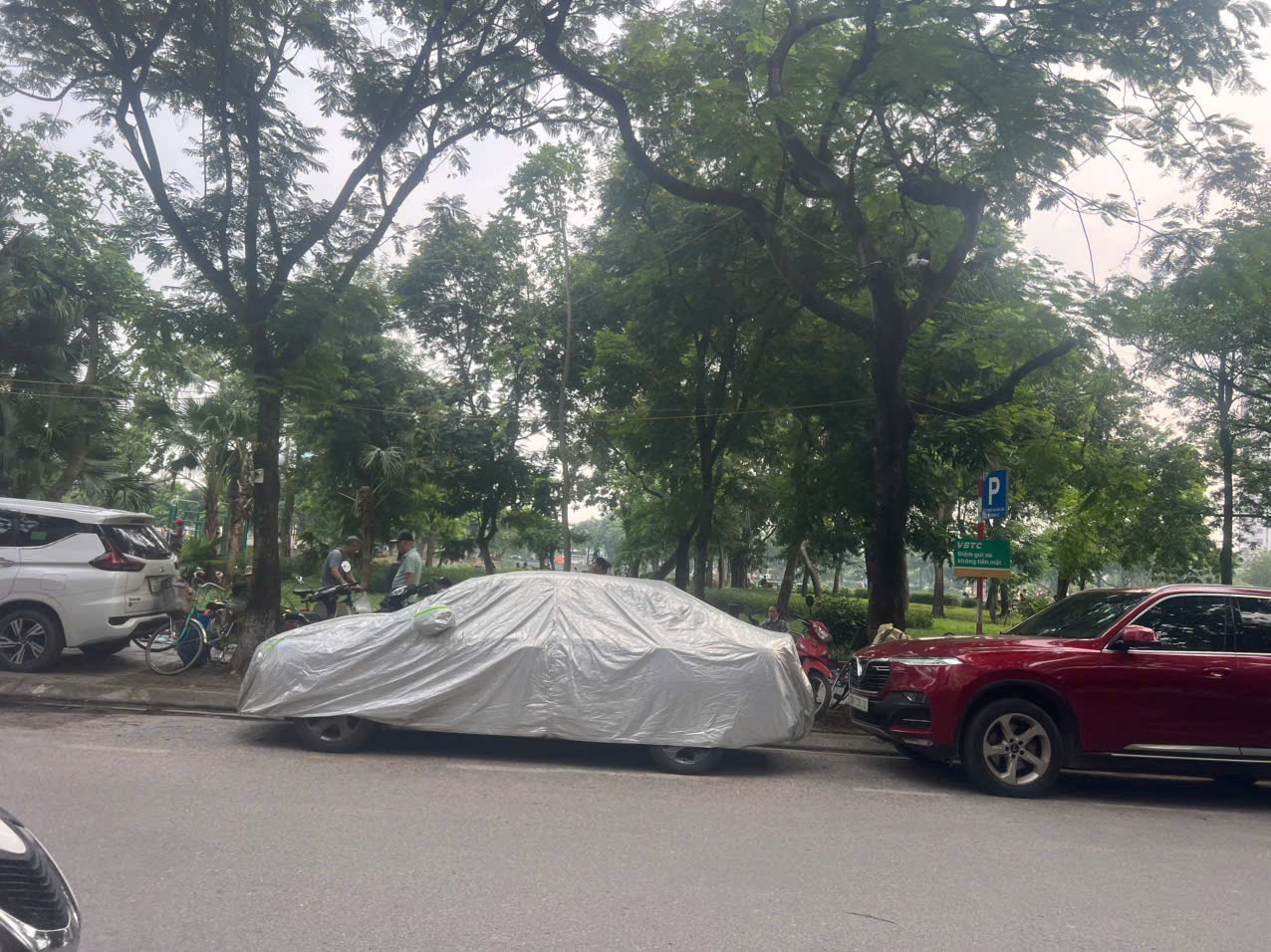 Bán nhà mặ hồ Đền Lừ - Hoàng Mai CỰC HIẾM 52, 6 tầng, 6m mặt tiền, kinh doanh 23.9T - Ảnh 1