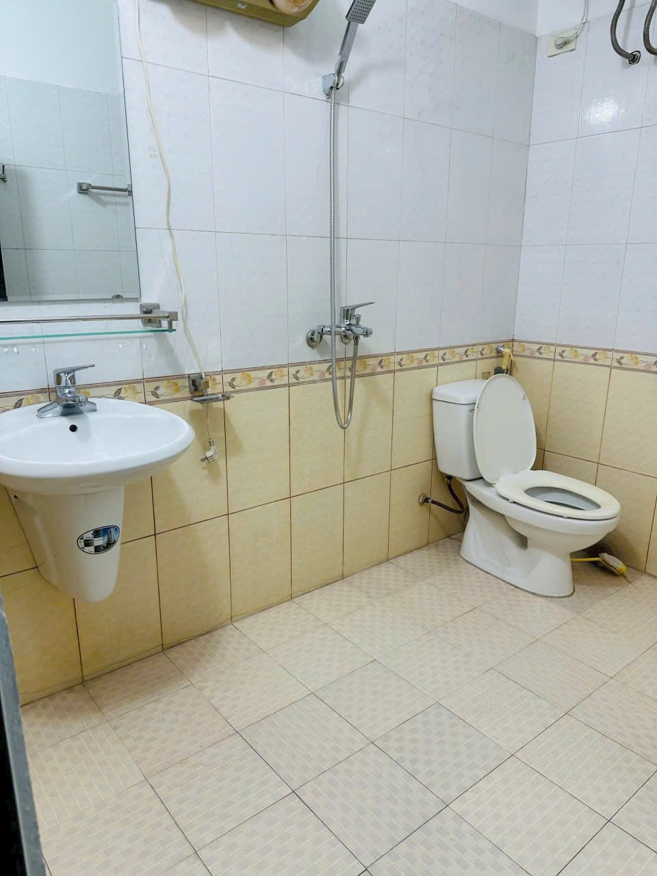Bán căn nhà 3 tầng mặt phố Tống Duy Tân, ph Hải Dương, TP HP mới, 78m2, mt 4.65m, 3 ngủ - Ảnh 5