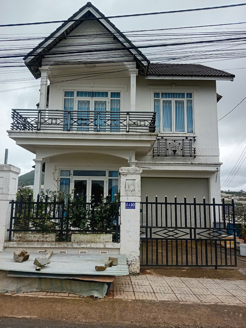 CHO THUÊ VILLA THÁI PHIÊN, PHƯỜNG LÂM VIÊN, ĐÀ LẠT - 4PN - 8 TRIỆU/THÁNG - Ảnh chính