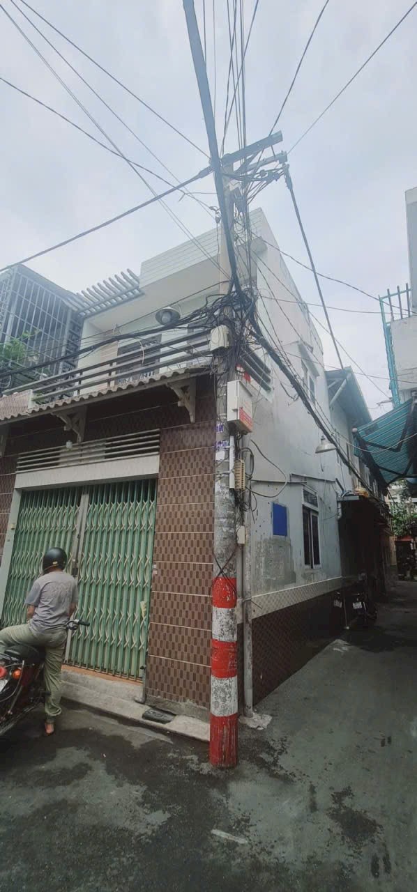 NHÀ LÔ GÓC KO LỘ GIỚI - GẦN TRƯỜNG CHINH & CỔNG KCN TÂN BÌNH - HẺM ÔTÔ - 74M² - 2 TẦNG NHỈNH 7 TỶ - Ảnh 1