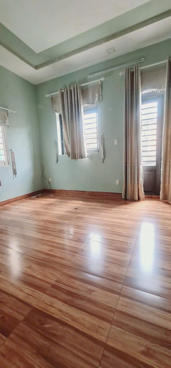 NHÀ LÔ GÓC KO LỘ GIỚI - GẦN TRƯỜNG CHINH & CỔNG KCN TÂN BÌNH - HẺM ÔTÔ - 74M² - 2 TẦNG NHỈNH 7 TỶ - Ảnh 3