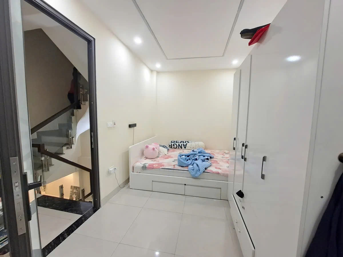 BÁN NHÀ HOÀNG MAI, ĐỊNH CÔNG THƯỢNG. DIỆN TÍCH KHỦNG, MẶT TIỀN TO. NHỈNH 8 TỶ RƯỠI. - Ảnh 4