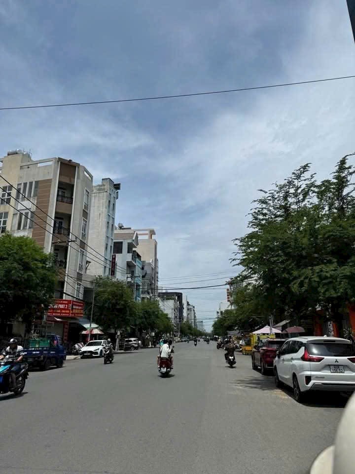 NHÀ B.ÁN - GIÁP TRƯỜNG CHINH  &  CỔNG KCN TÂN BÌNH - HẺM Ô TÔ - 76M² - 3 TẦNG CHỈ HƠN 7 TỶ - FULL NỘI THẤT - Ảnh chính