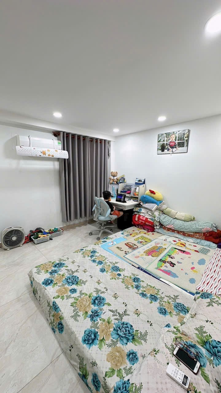 NHÀ B.ÁN - GIÁP TRƯỜNG CHINH  &  CỔNG KCN TÂN BÌNH - HẺM Ô TÔ - 76M² - 3 TẦNG CHỈ HƠN 7 TỶ - FULL NỘI THẤT - Ảnh 6