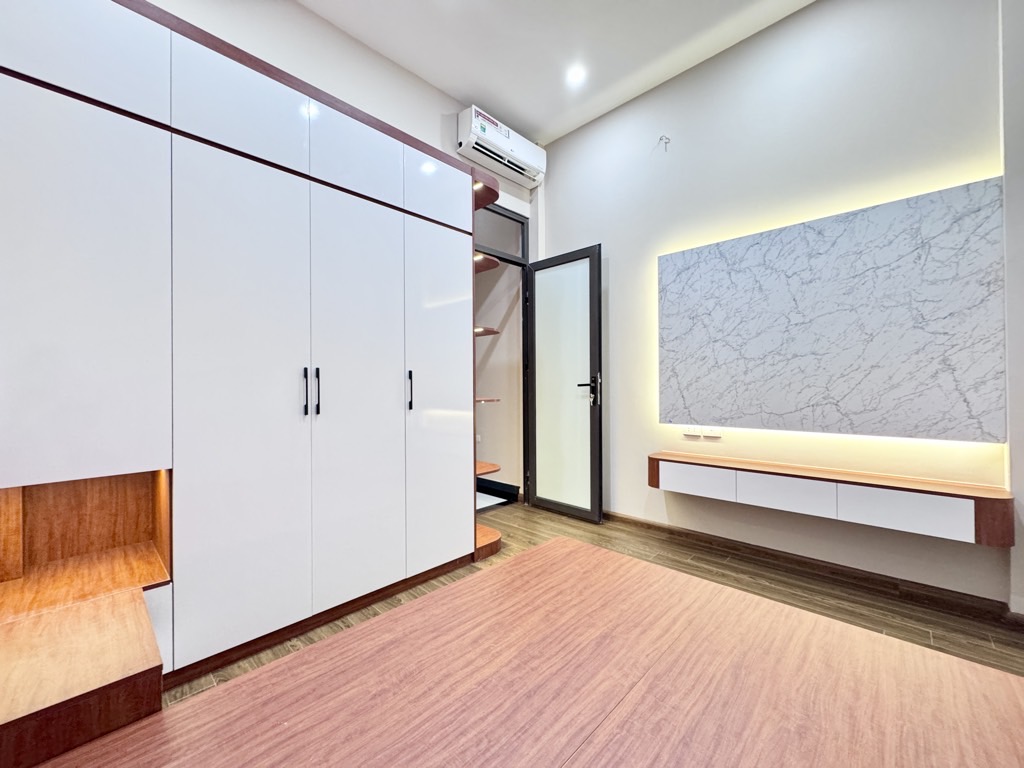 CHÍNH CHỦ CẦN BÁN NHÀ ĐẸP MỚI XÂY PHỐ KHƯƠNG TRUNG - GẦN NGÃ TƯ SỞ: 40M2 X 4 TẦNG - 8,3 TY - Ảnh 1