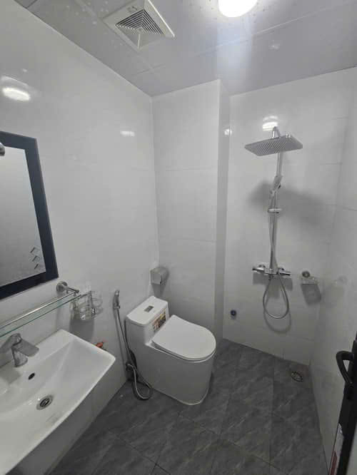 🏠MÁY IN TIỀN CỠ LỚN- GẦN CÔNG VIÊN CẦU GIẤY - 8 TẦNG 1 HẦM Ô TÔ - NGÕ THÔNG KINH DOANH, DÒNG $$$ 1. - Ảnh 2