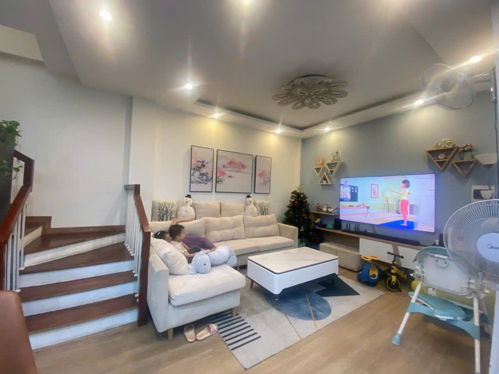 RẺ NHẤT PHỐ, NHÀ DÂN XÂY NGỌC LÂM 56M, 3T, MT 4M, 3 THOÁNG, SÁT PHỐ, Ô TÔ ĐỖ CỔNG. - Ảnh 3