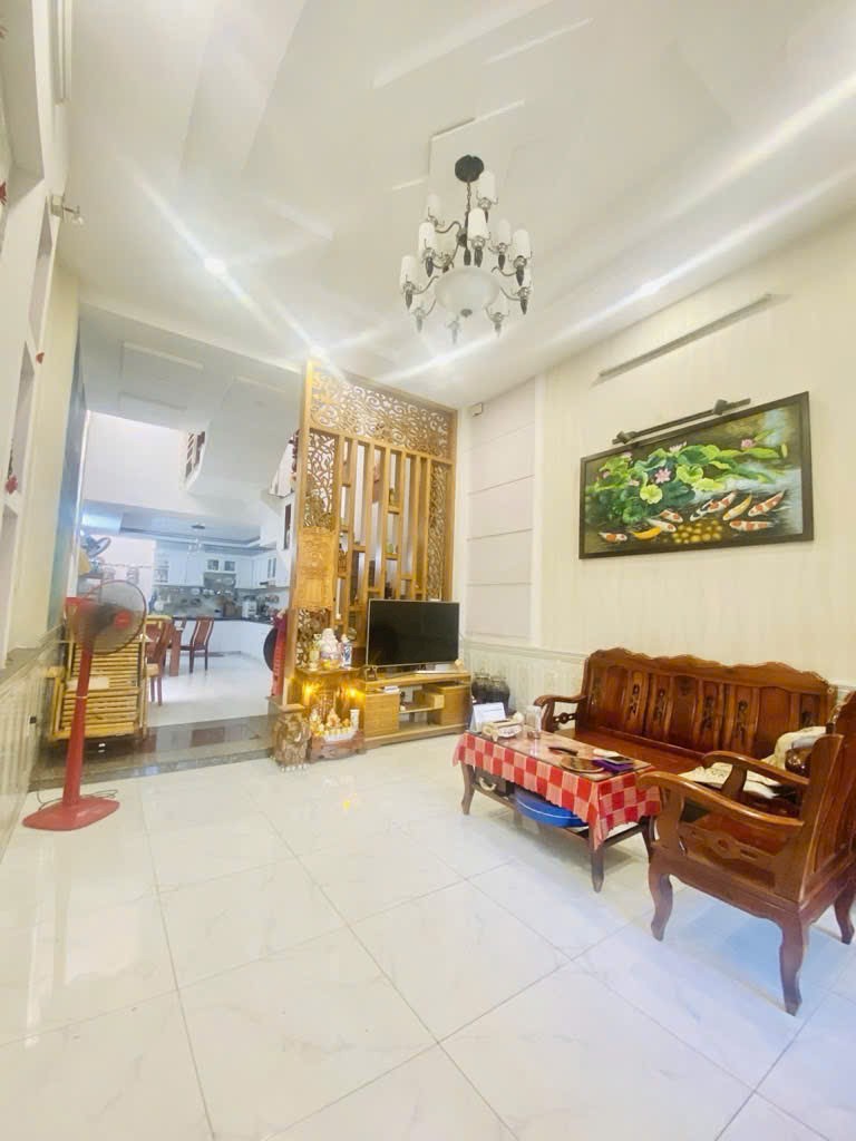 NHÀ ĐẸP PHAN HUY ÍCH - GẦN TRƯỜNG CHINH & ST EMART2 - KHU PHÂN LÔ - HXH - 72M²(4×18) - 4 TẦNG NHỈNH 7 TỶ - Ảnh 1