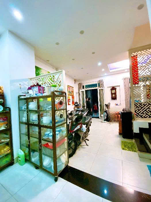 NHÀ ĐẸP - TRƯỜNG THỌ THỦ ĐỨC - 54M² - GIÁ 7 TỶ 9 - Ảnh 1