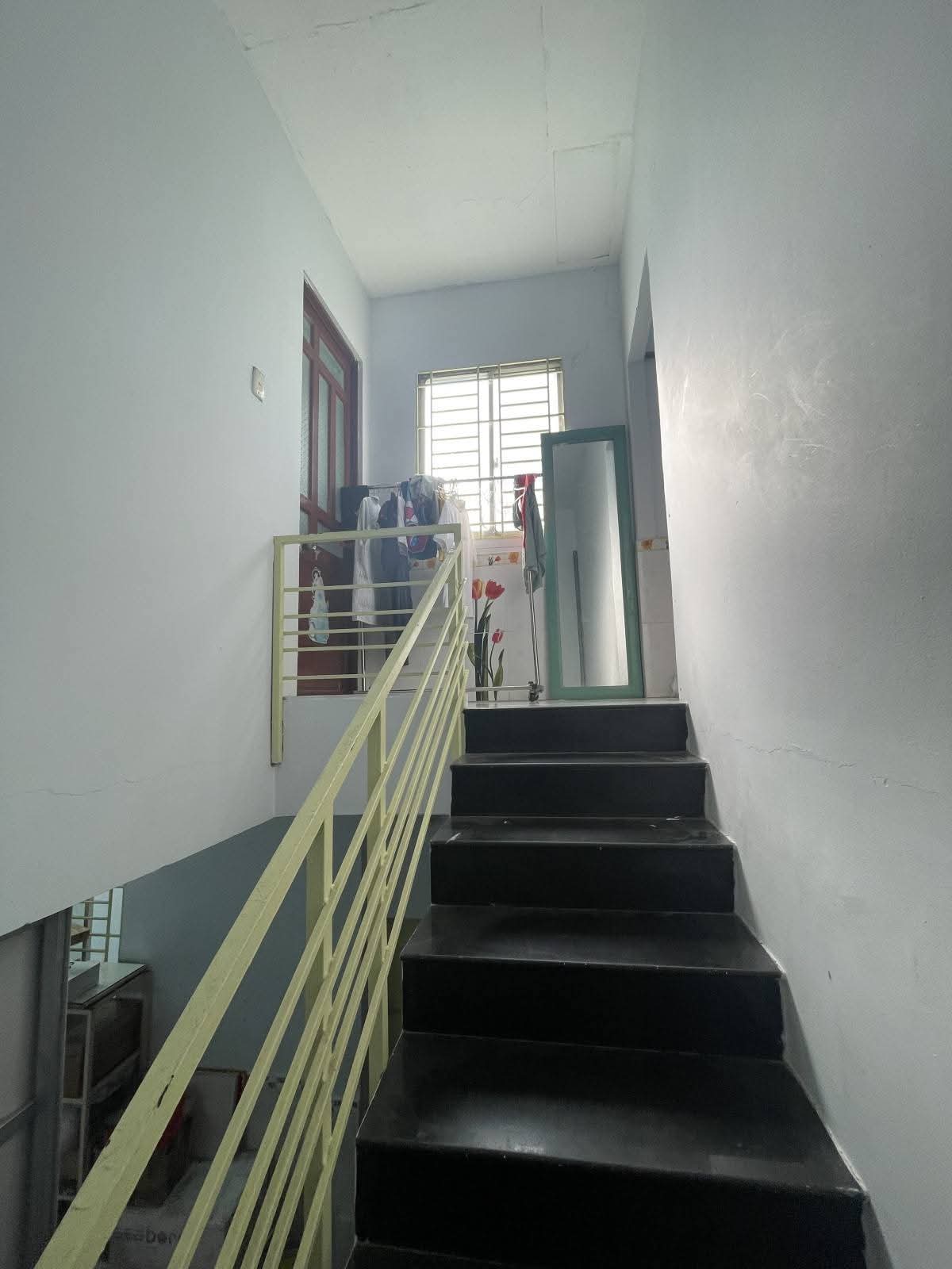 NHÀ BÁN - GIÁP ST LOTTE MARK & KDC CITYLAND NG.V.LƯỢNG - HẺM 4M - 66M² - 2 TẦNG HƠN 6 TỶ - Ảnh 4