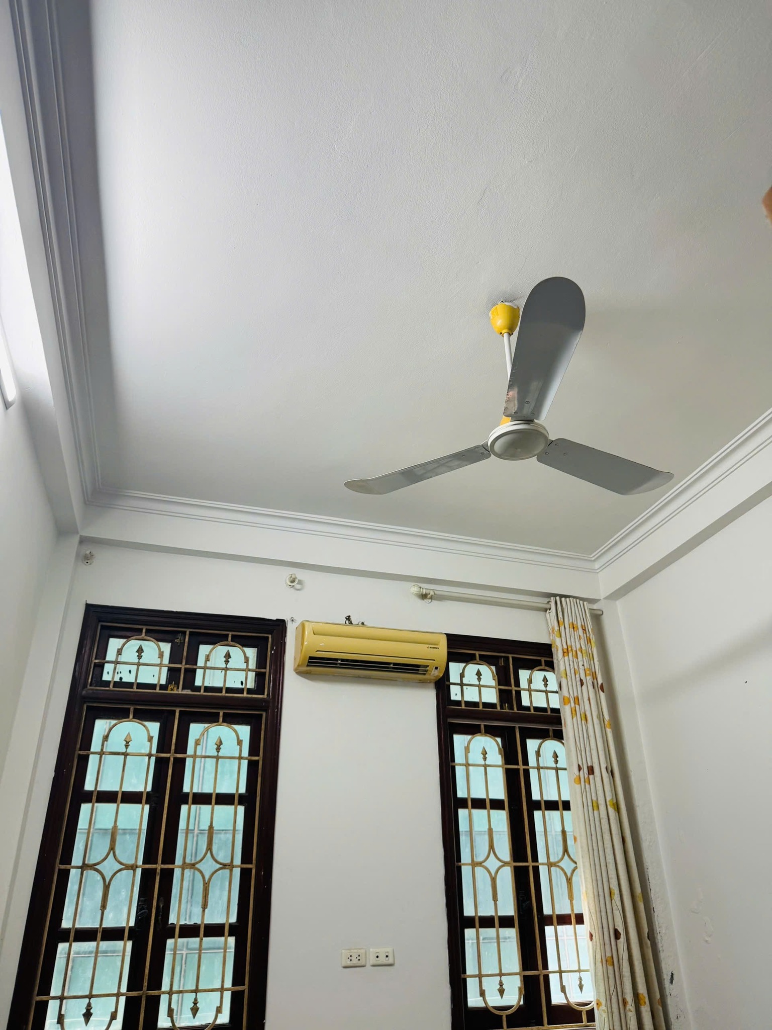 Cho thuê nhà nguyên căn ngõ 5 Hoàng Sâm, Cầu Giấy 50m x 4T giá 16TR, ngõ ô tô - Ảnh 4