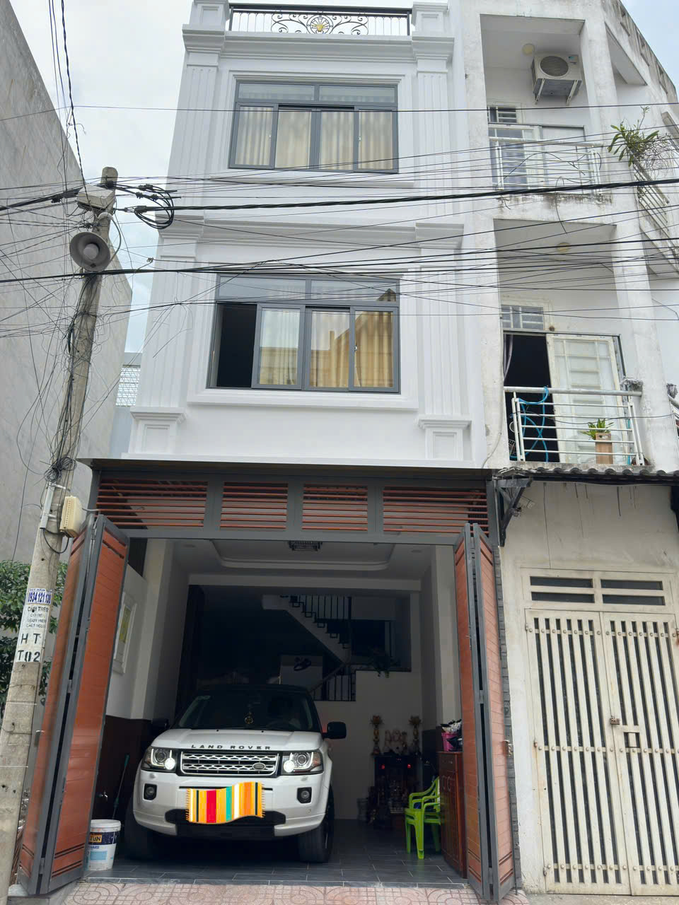 Nhà HXH đường 827 phú hữu DT 52m, 3 tầng khu vip - Ảnh chính