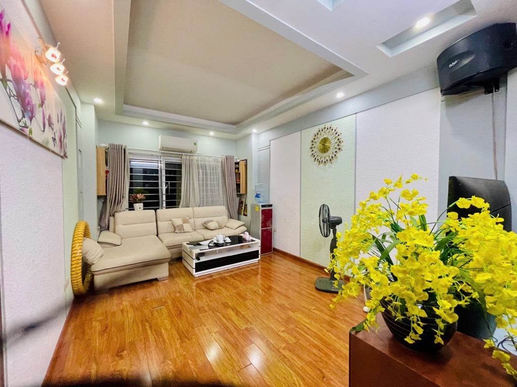 Bán nhà 5 tầng Cầu Giấy 8,7 tỷ full nội thất Đắt tiền - Ảnh 4