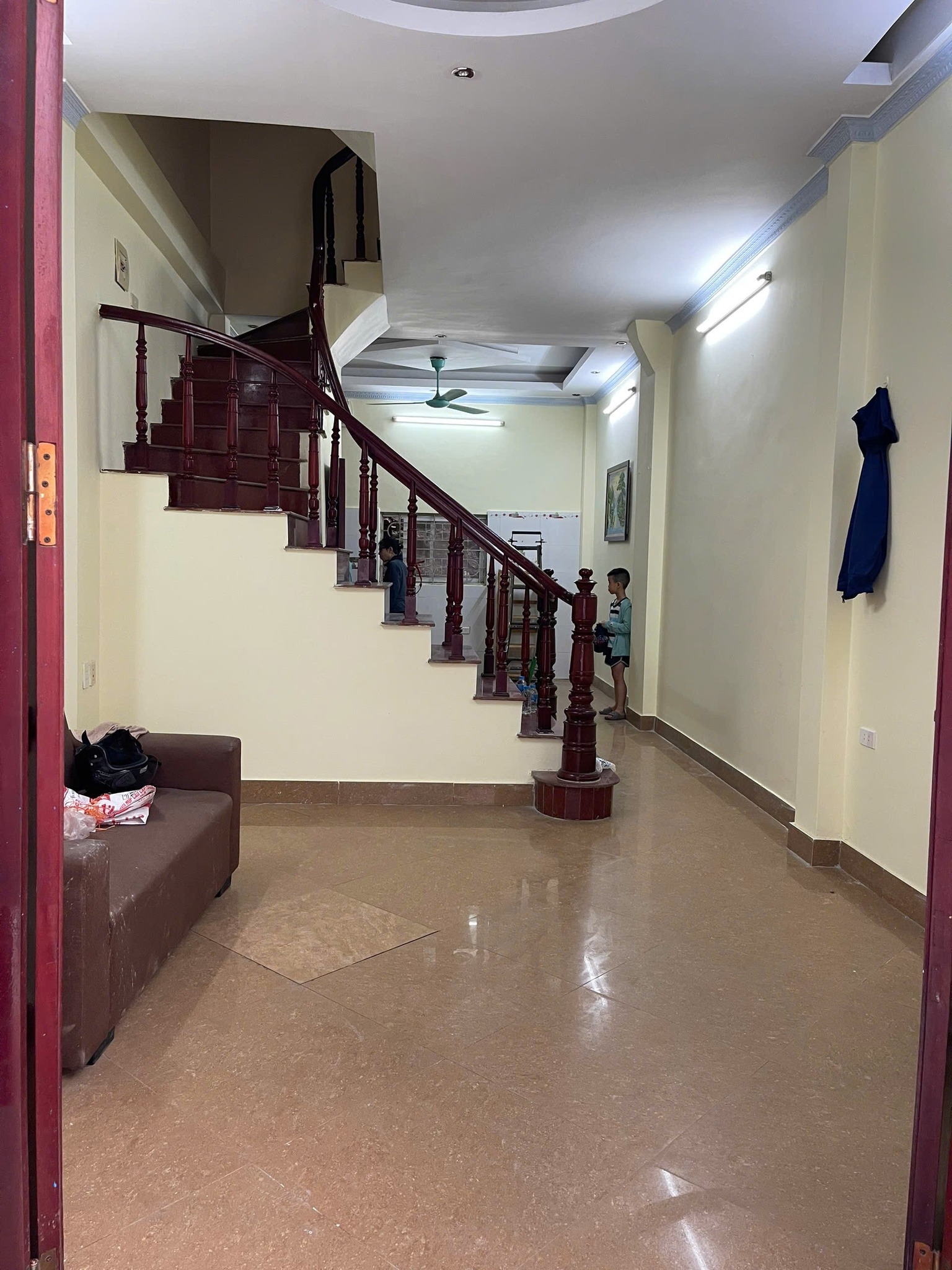 Cho Thuê nhà riêng Tân Lạc, Đại La, Hai Bà Trưng 40m x 4T giá 13TR, ở nhóm, gia đình - Ảnh chính