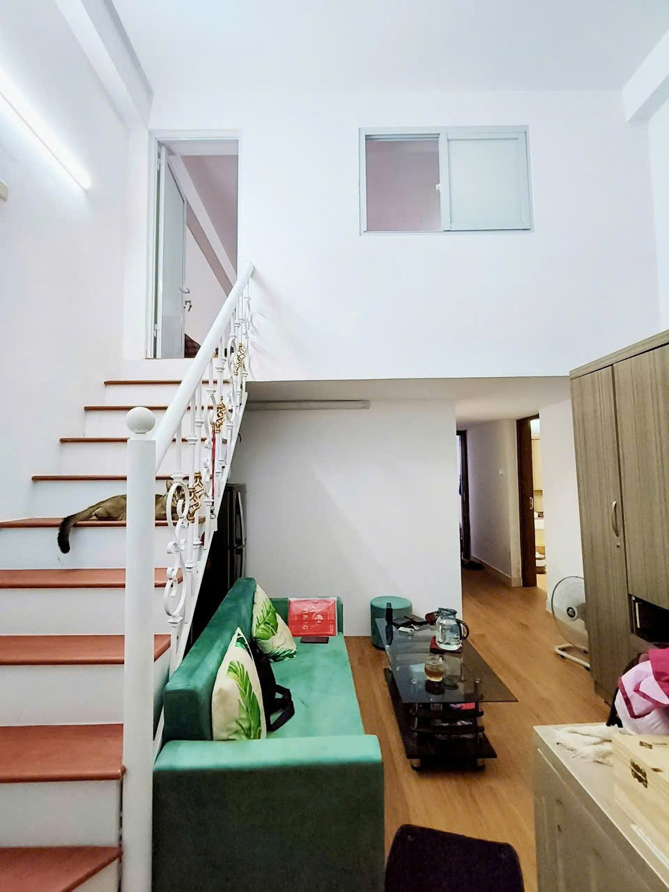 Bán căn hộ CCMN 102 Trần Thái Tông, Cầu Giấy 63m, 3PN2WC giá 2.180 tỷ, về ở ngay - Ảnh 1