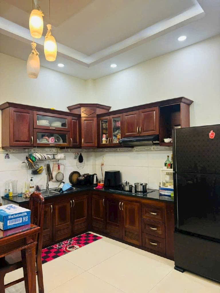 🚘 NHÀ ĐẸP KHU PHÂN LÔ - Ô TÔ ĐẬU CỬA - GẦN THỐNG NHẤT & LÊ VĂN THỌ - 50M²(4,2×12) - 4 TẦNG NHỈNH 6 TỶ - Ảnh 3