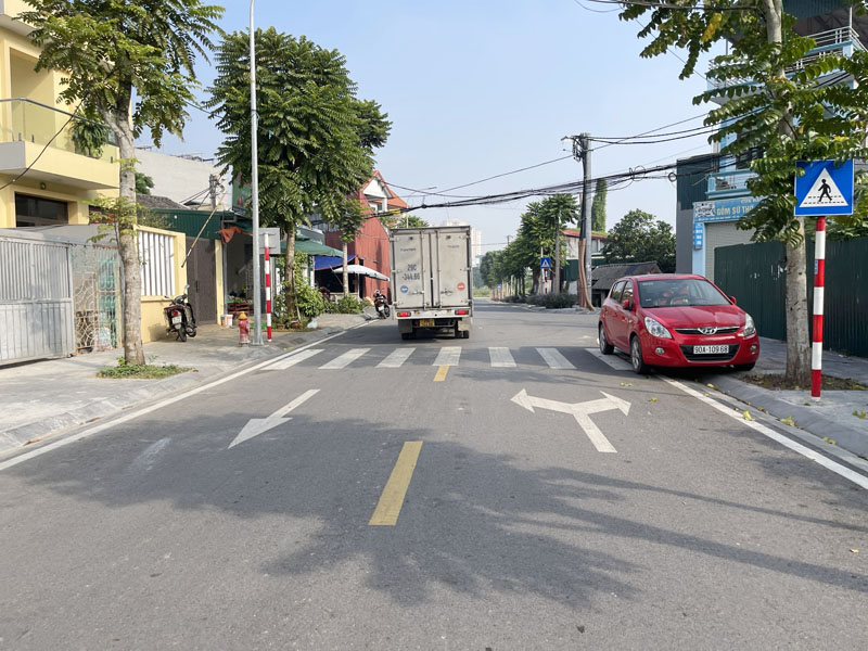 Bán Gấp 229m2 Đất Cự Khối | Đường 14m xe container, kết nối cầu Thanh Trì, có sẵn xưởng mới - Ảnh 1