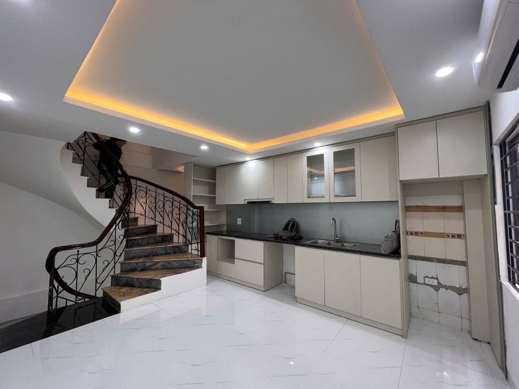 Bán nhà Nhân Chính , Nhà đẹp ở ngay, 6 tầng full nội thất,26m2, 7.8 tỷ. - Ảnh chính