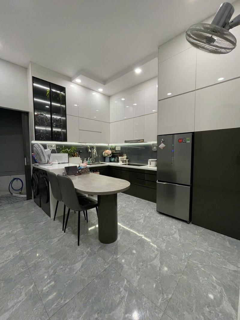 NHÀ BÁN QUANG TRUNG GV - NGAY TRUNG TÂM QUẬN - GIÁP UBND - SÁT MẶT TIỀN - 56M² - 2 TẦNG NHỈNH 5 TỶ - Ảnh 2