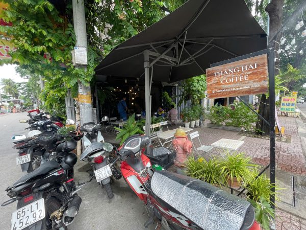 Bình Thạnh ! NHANH CÒN ! QUÁN CAFE GÓC 2 MT ĐẸP LẮM ! DTSD 6m x 14m , Lề Đường góc rộng, Tel - Ảnh 1