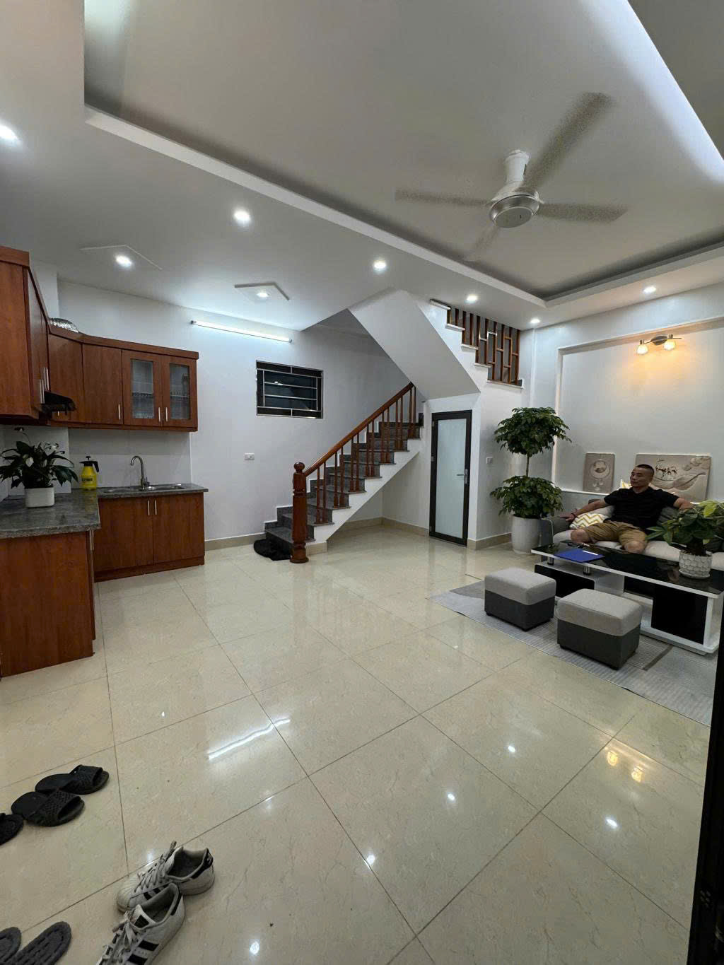NHÀ NHẬT TẢO – 5 TẦNG MỚI – GẦN CIPUTRA – 7,2 TỶ - Ảnh chính