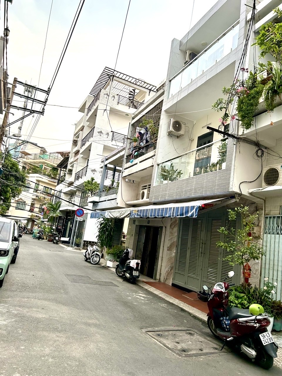 NHÀ BÁN Q4-4 TẦNG- MẶT TIỀN XE HƠI ĐẬU CỬA- KHU AN NINH- THÔNG RA TÂN VĨNH, KHÁNH HỘI, HOÀNG DIỆU. - Ảnh 3