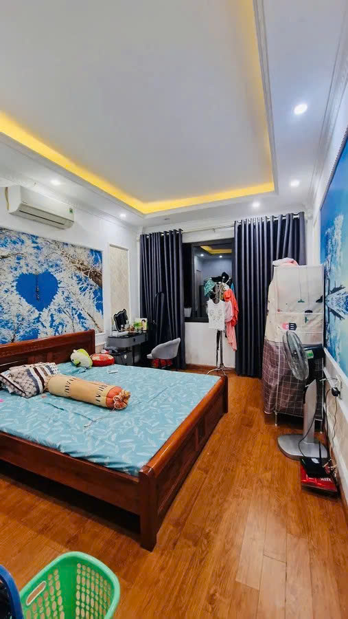 NHÀ ĐẸP Ô TÔ VÀO NHÀ Phố Nguyễn Văn Linh 31m2 X 5 tầng, mặt tiền 3.5m, 6.75 tỷ Long Biên. - Ảnh 1