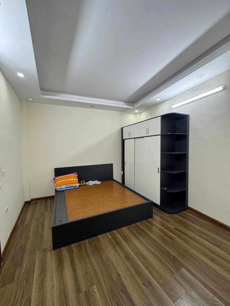 Cơ Hội Sở Hữu Ngôi Nhà 5 Tầng 35m2, 3 Phòng Ngủ - Vị Trí Vàng Quận Hoàng Mai - Chỉ 7.95 Tỷ! - Ảnh 1