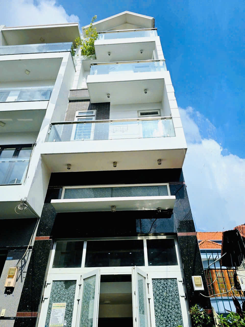 BÁN NHÀ CHÍNH CHỦ - XE HƠI NGỦ NHÀ - NGUYỄN XÍ - NƠ TRANG LONG - BÌNH THẠNH - 4X15 - 4PN LỚN - GIÁ - Ảnh 1