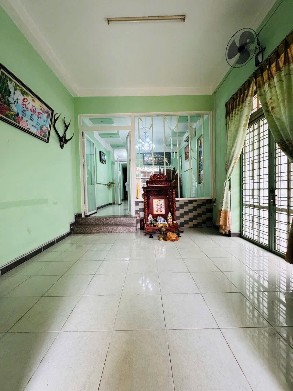 Bán nhà lầu góc 2 mặt tiền, KDC chợ Phú Thọ, đường nhựa 7m, chỉ 4,2 tỷ - Ảnh 1