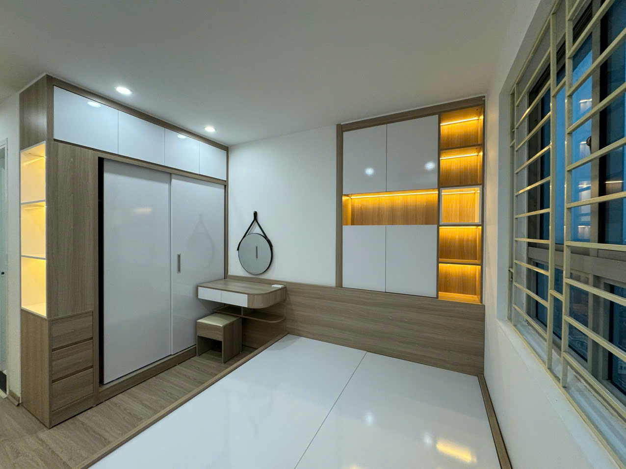 Bán căn hộ tầng 18 chung cư HH Linh Đàm 67m2, 2 ngủ, view thành phố giá chỉ 3 tỷ - Ảnh 3